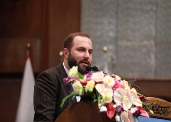 مصوبه کارگروه بازگشت ارز فعالیت تولیدی و تجاری 400 شرکت هیدروکربنی و صادرات و ارزآوری را با مشکل مواجه می کند