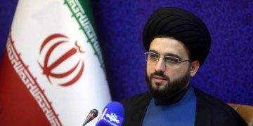 نظارتی بر عملکرد فعالان فضای مجازی نیست ؟!