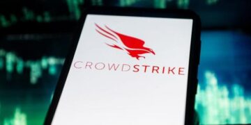 روش CrowdStrike برای جبران فاجعه میلیارد دلاری آی‌تی؛ ارائه گیفت کارت‌های ۱۰ دلاری برای خرید غذا
