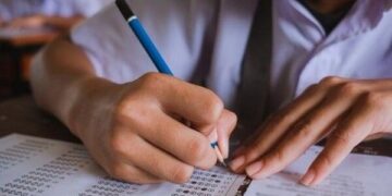 نحوه درس خواندن رتبه های برتر؛ بررسی موشکافانه و کامل