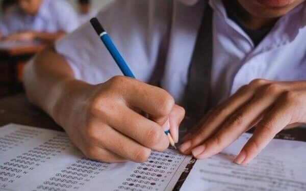 نحوه درس خواندن رتبه های برتر؛ بررسی موشکافانه و کامل