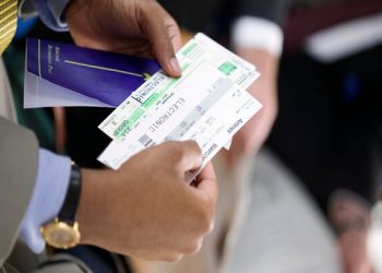 بهترین زمان خرید بلیط هواپیما داخلی و خارجی