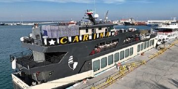 معرفی دو مورد از بهترین کشتی تفریحی کیش