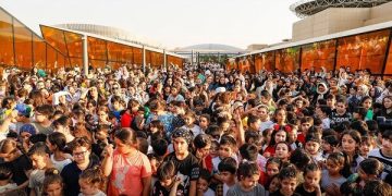 ورزش، نشاط، بازی با ۲ هزار شرکت کننده