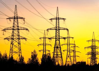 افزایش نامتعارف تعرفه‌ برق صنایع ملغی شد