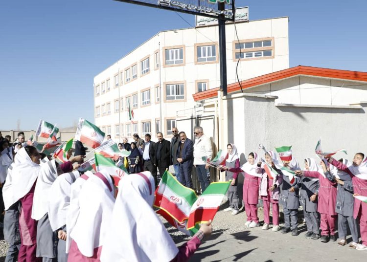 آذربایجان‌غربی در رتبه آخر آموزشی؛ فریاد دانش‌آموزان بی‌مدرسه