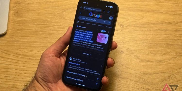 Google AI Overviews؛ چه زمانی هوش مصنوعی گوگل شکست میخورد؟ بررسی تجربه واقعی و خطاهای پنهان در نتایج جستجو