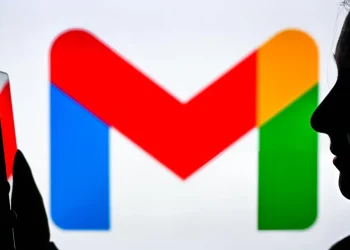 گوگل قابلیت‌های صوتی جدید Gemini را به Gmail، Docs و Keep آورد؛ خداحافظی با تایپ کردن؟